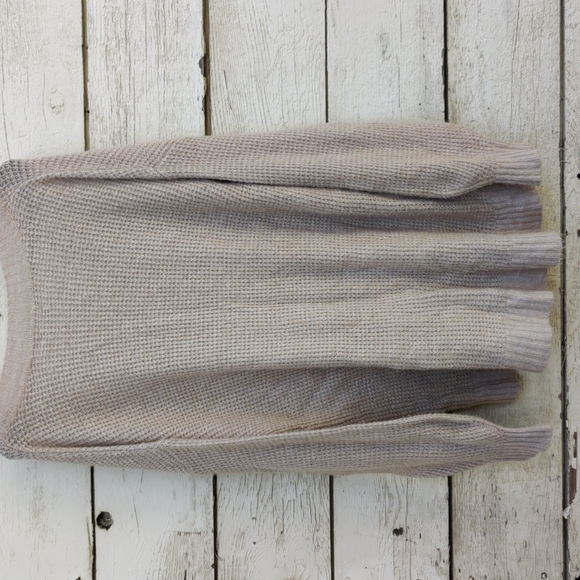 American Eagle oversized medium sweater - Picture 4 of 4